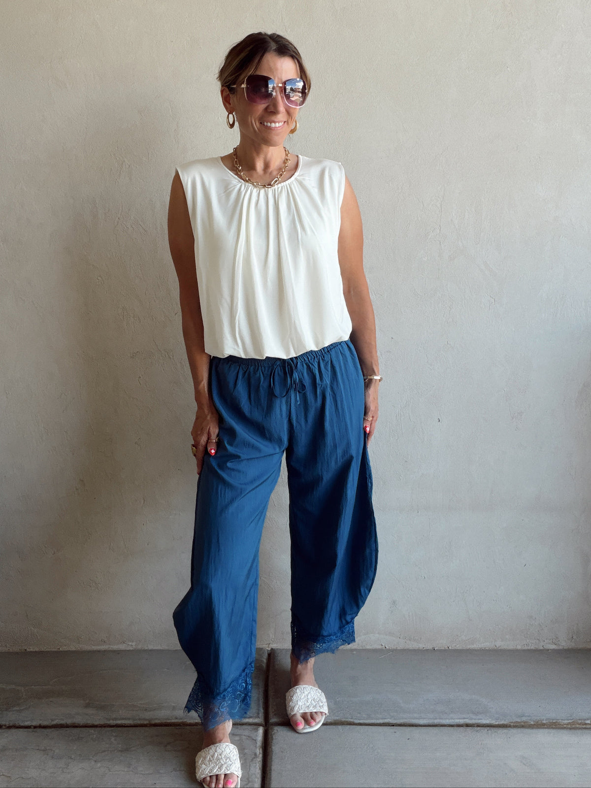 Bella Lace Detailed Pants in Blue