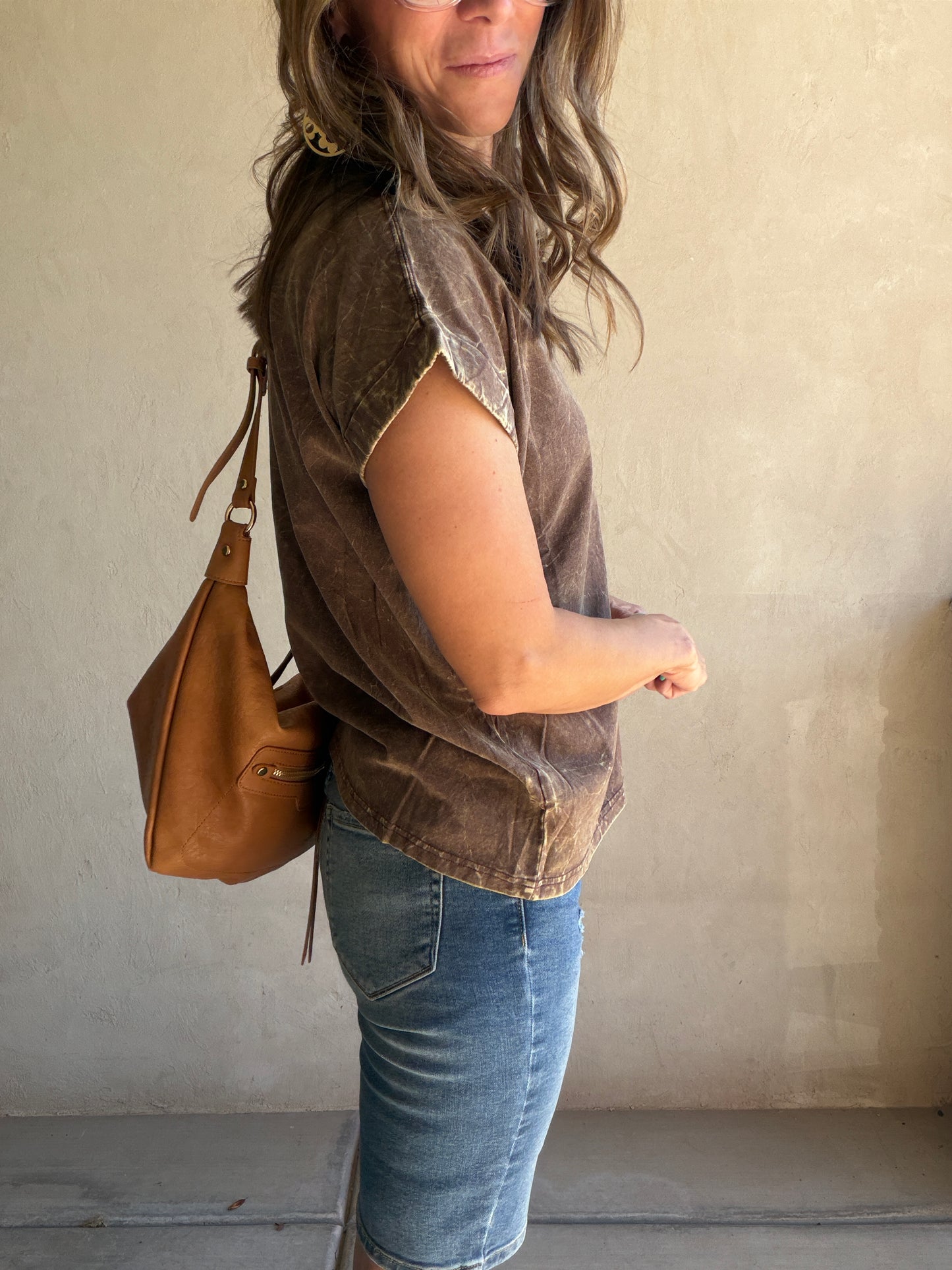 Amber Mineral Washed Top in Mocha