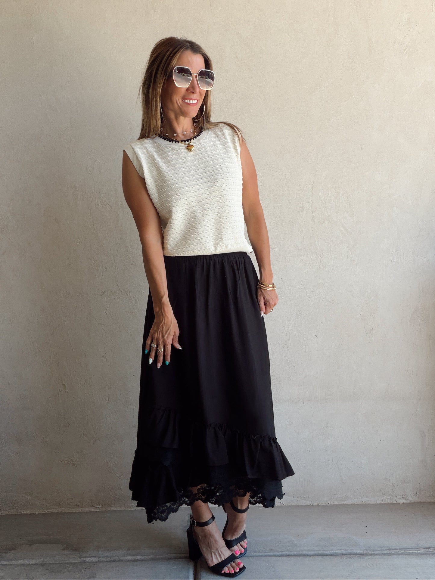 Jordy Lace Detailed Skirt in Black