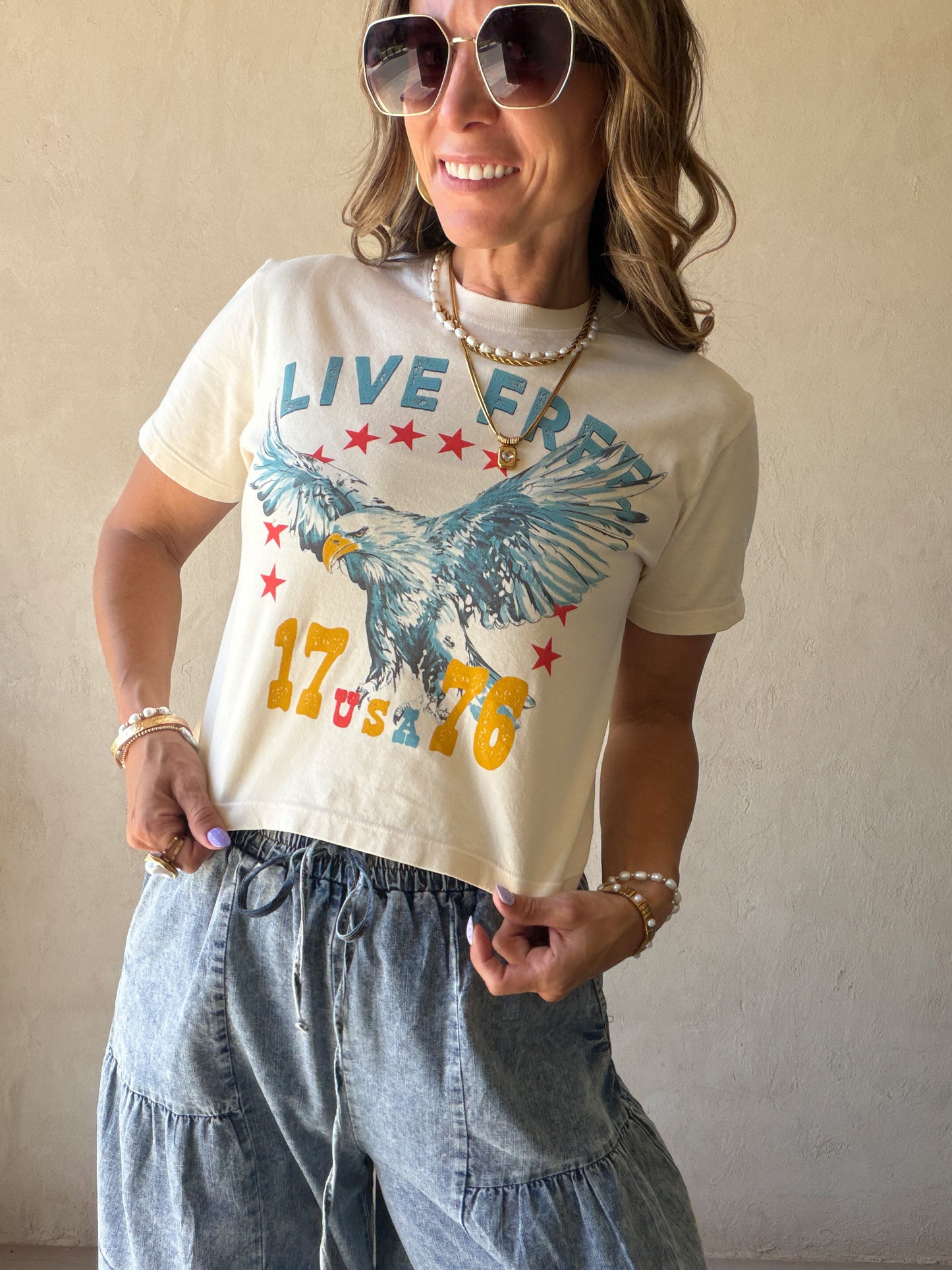 Live Free 1776 Tee in Cream