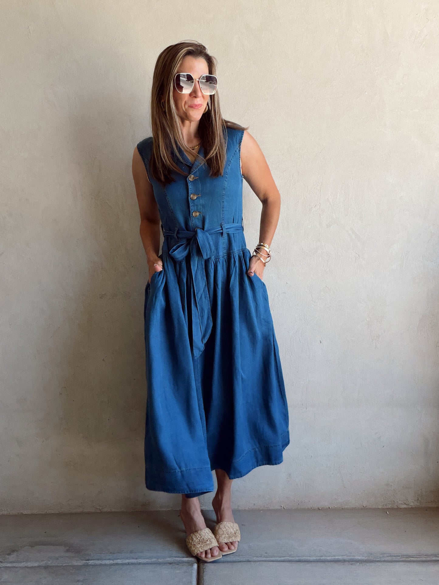 Katee Sleeveless Dress