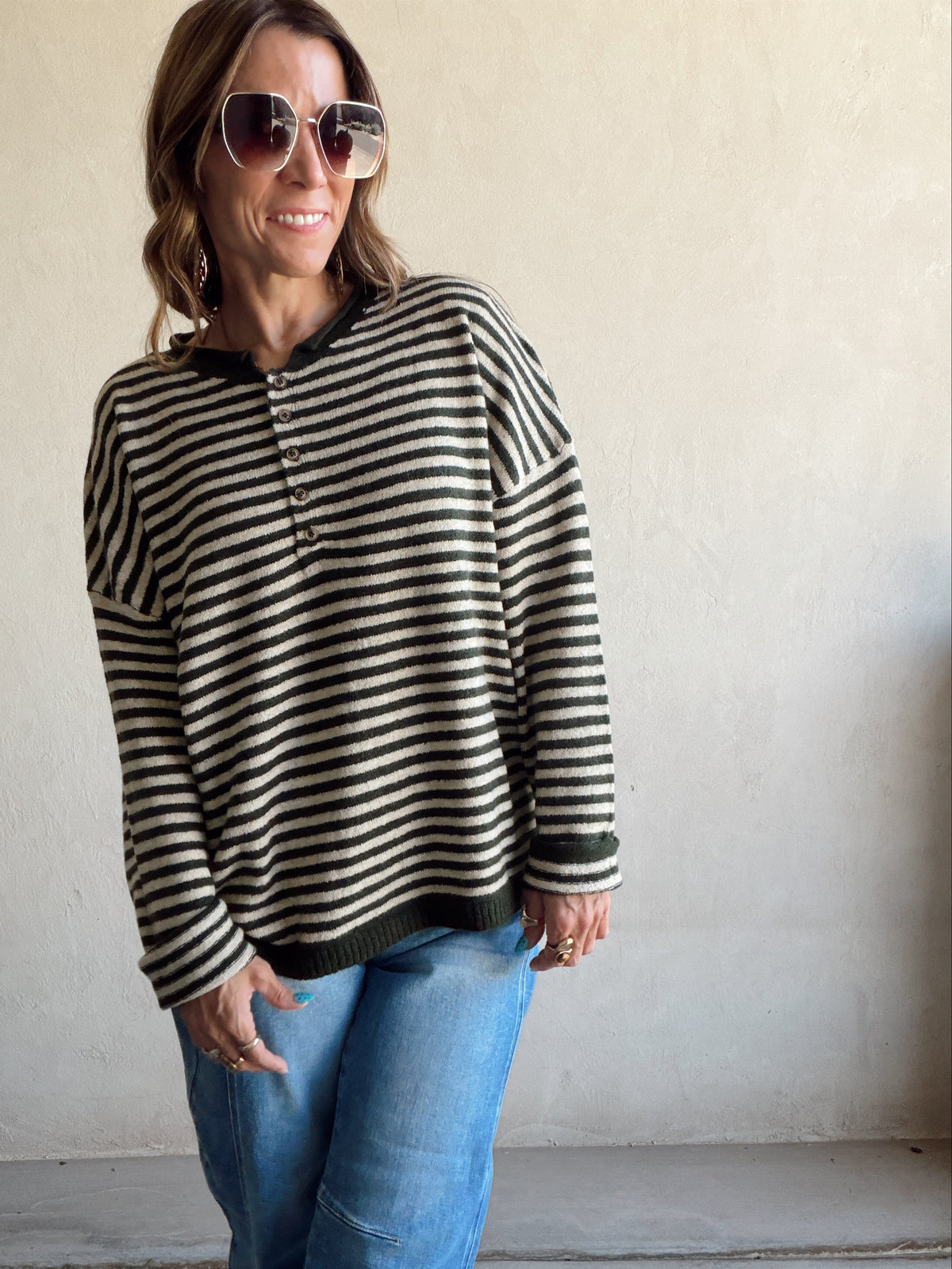 Hanna Henley Sweater in Olive