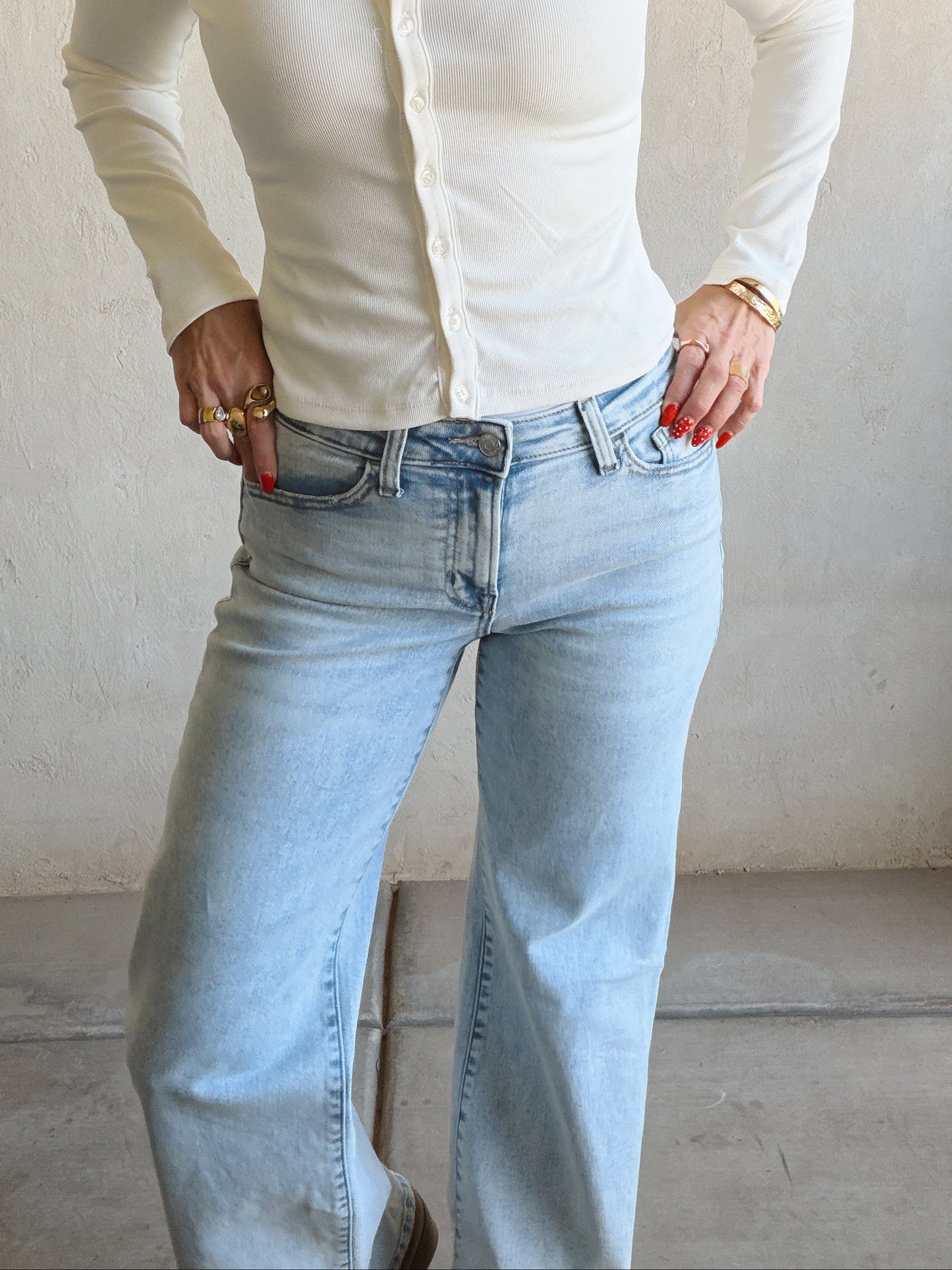 Harlem Stretch Straight Leg Acid Wash Jeans