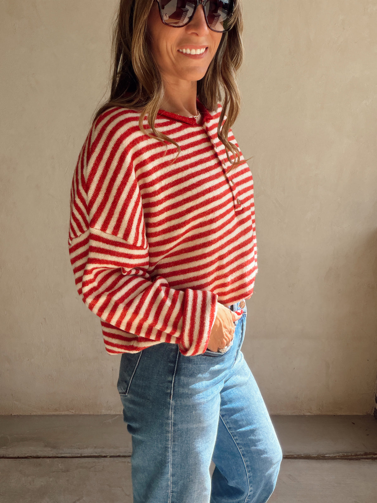 Hanna Henley Sweater in Red