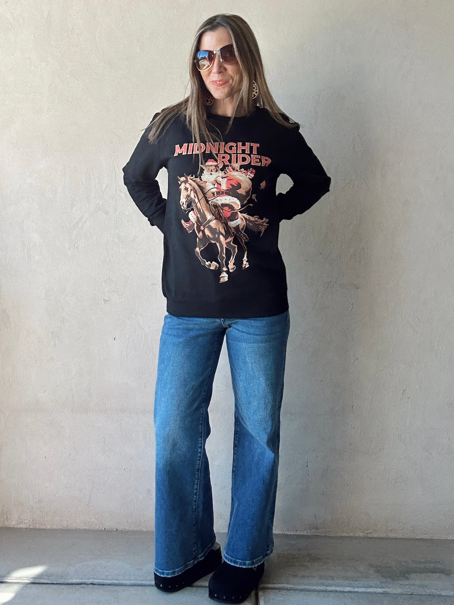 Santa Midnight Ryder Sweatshirt in Black