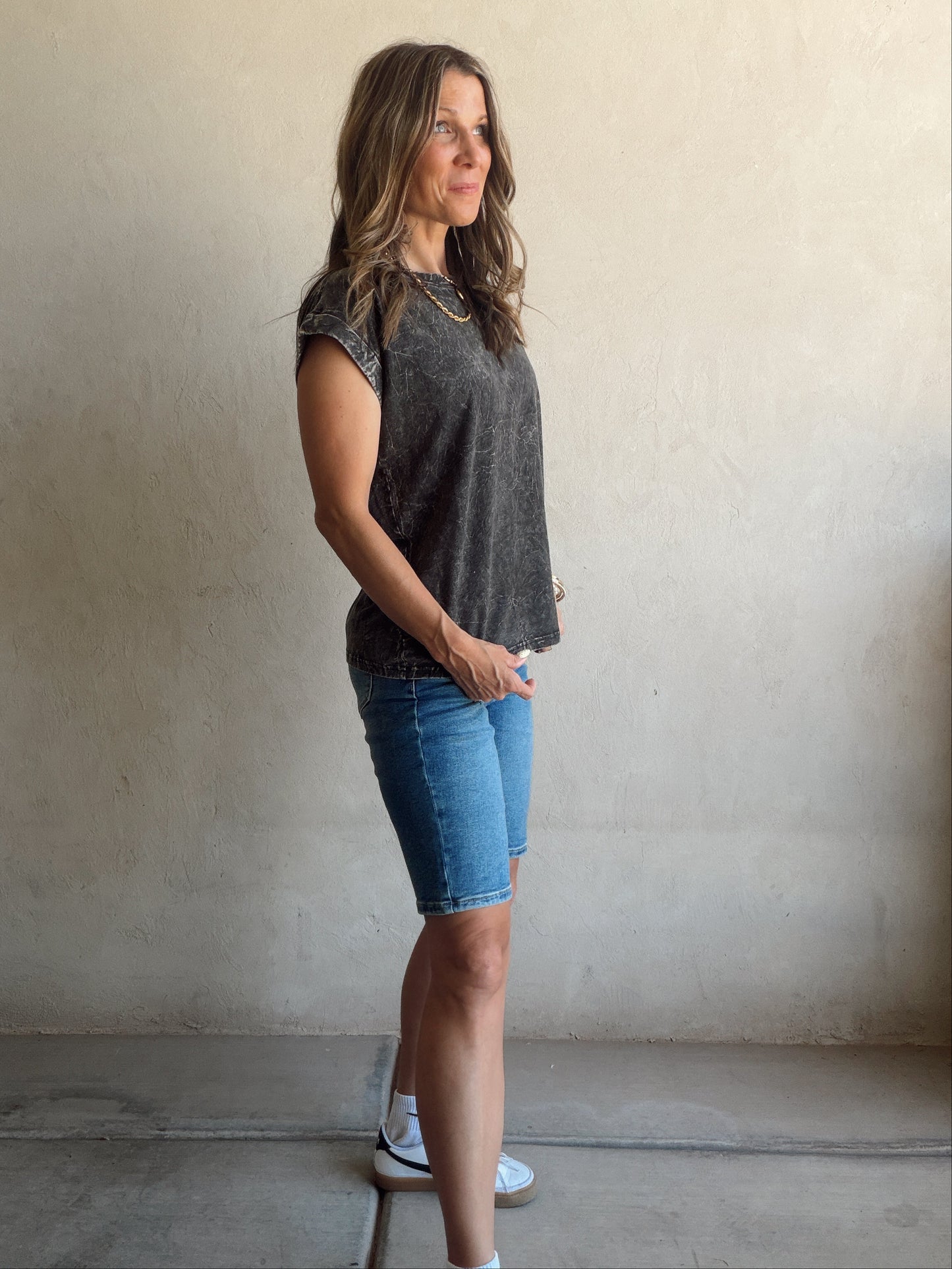 Amber Mineral Washed Top in Black