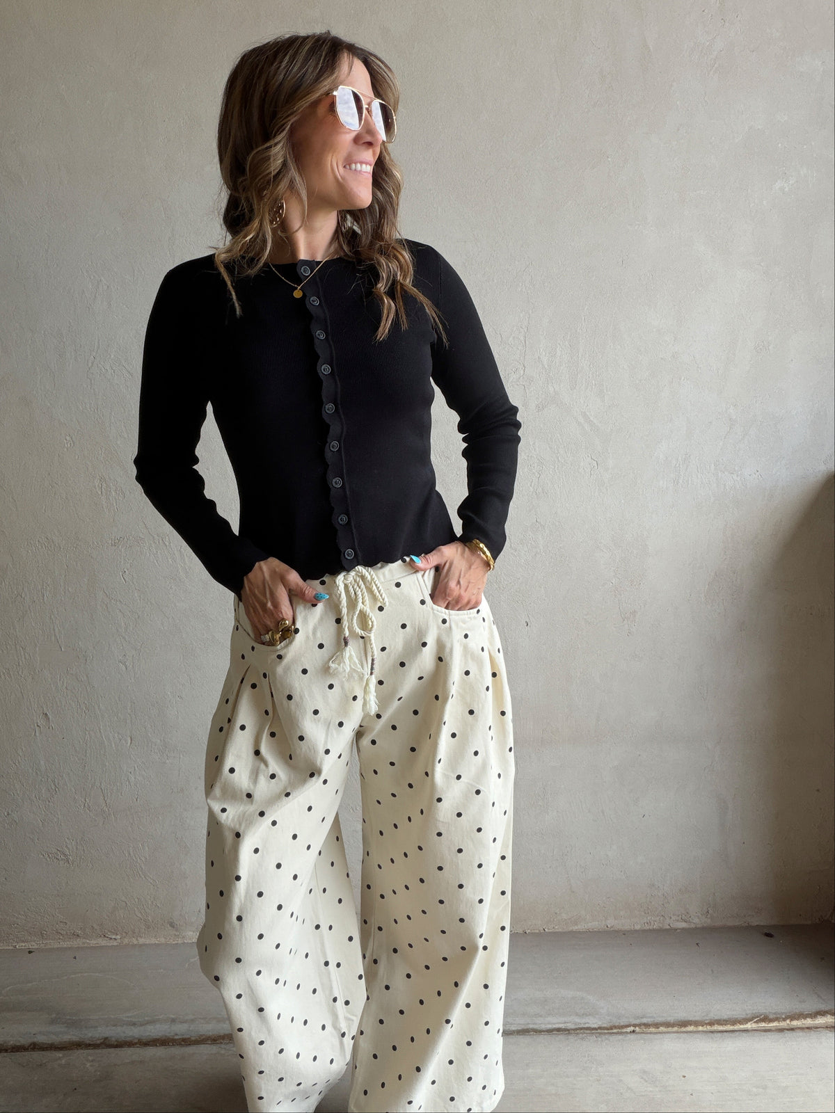 Caroline Scalloped Cardigan in Black