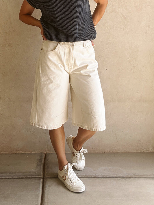 Bella Bermuda Shorts in Cream