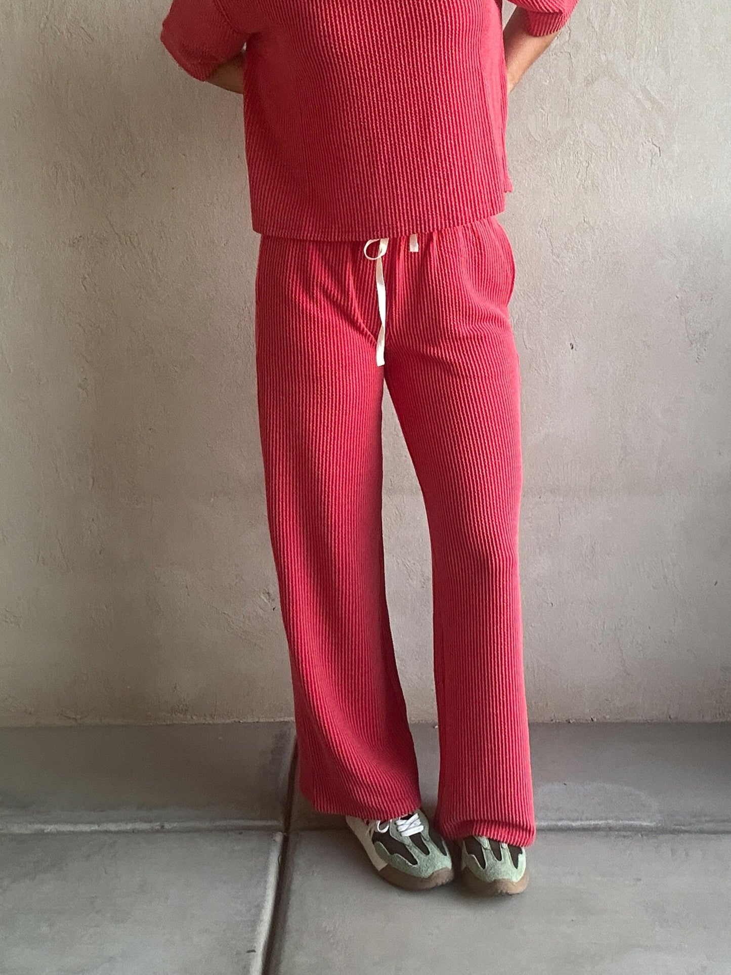 Ruby Ribbed Set in Red