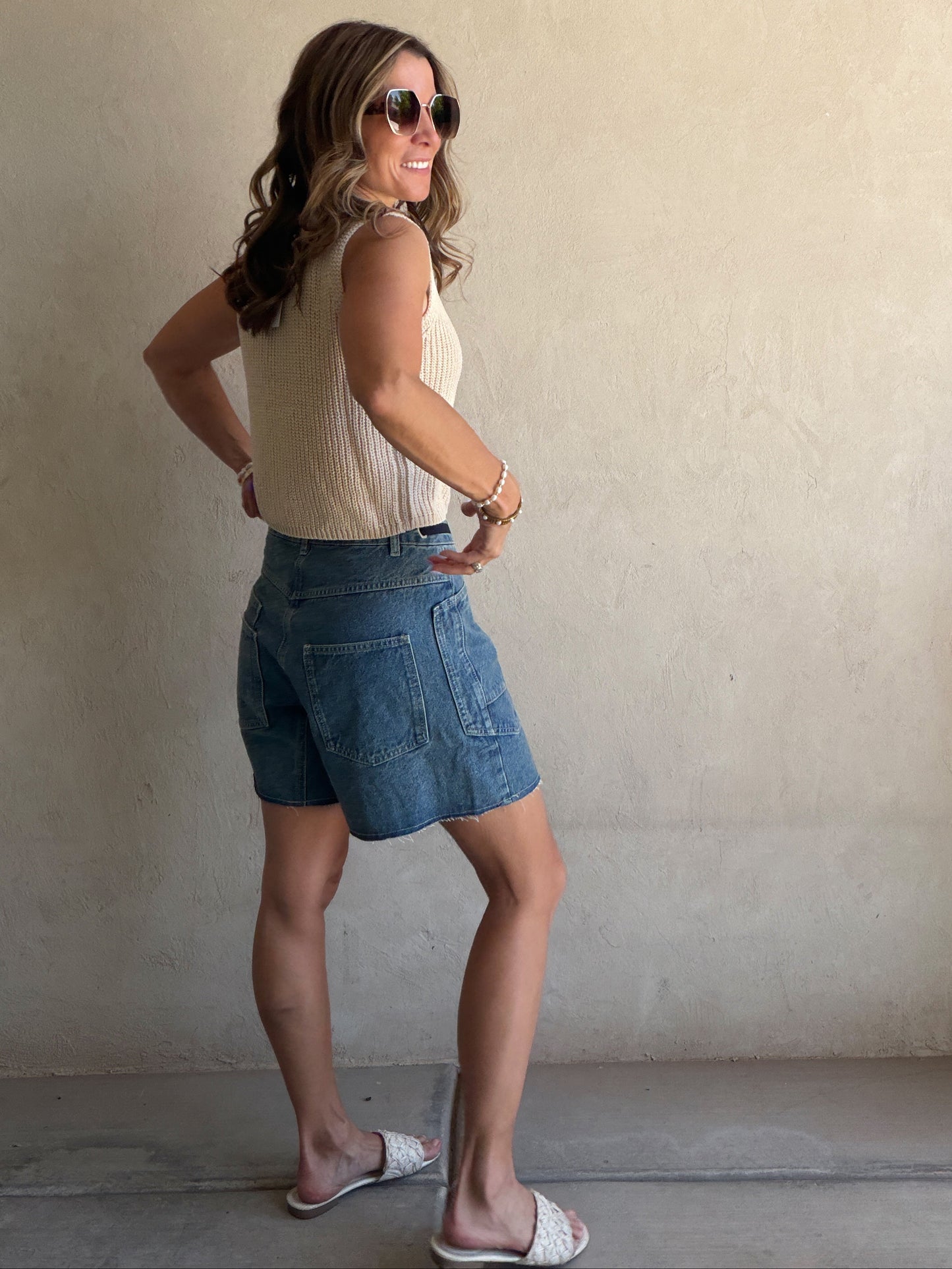 Kendra Barrel Shorts in Medium Wash