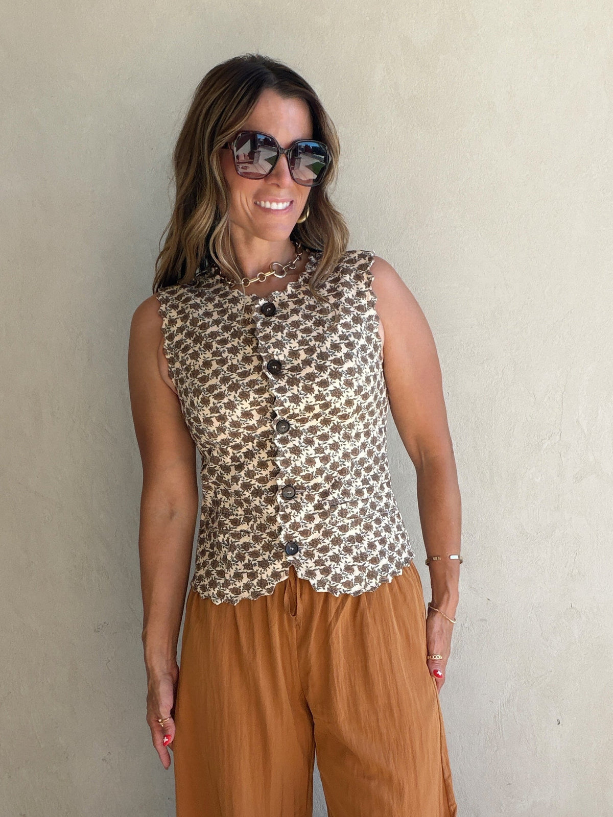 McKenna Floral Vest in Cream & Brown