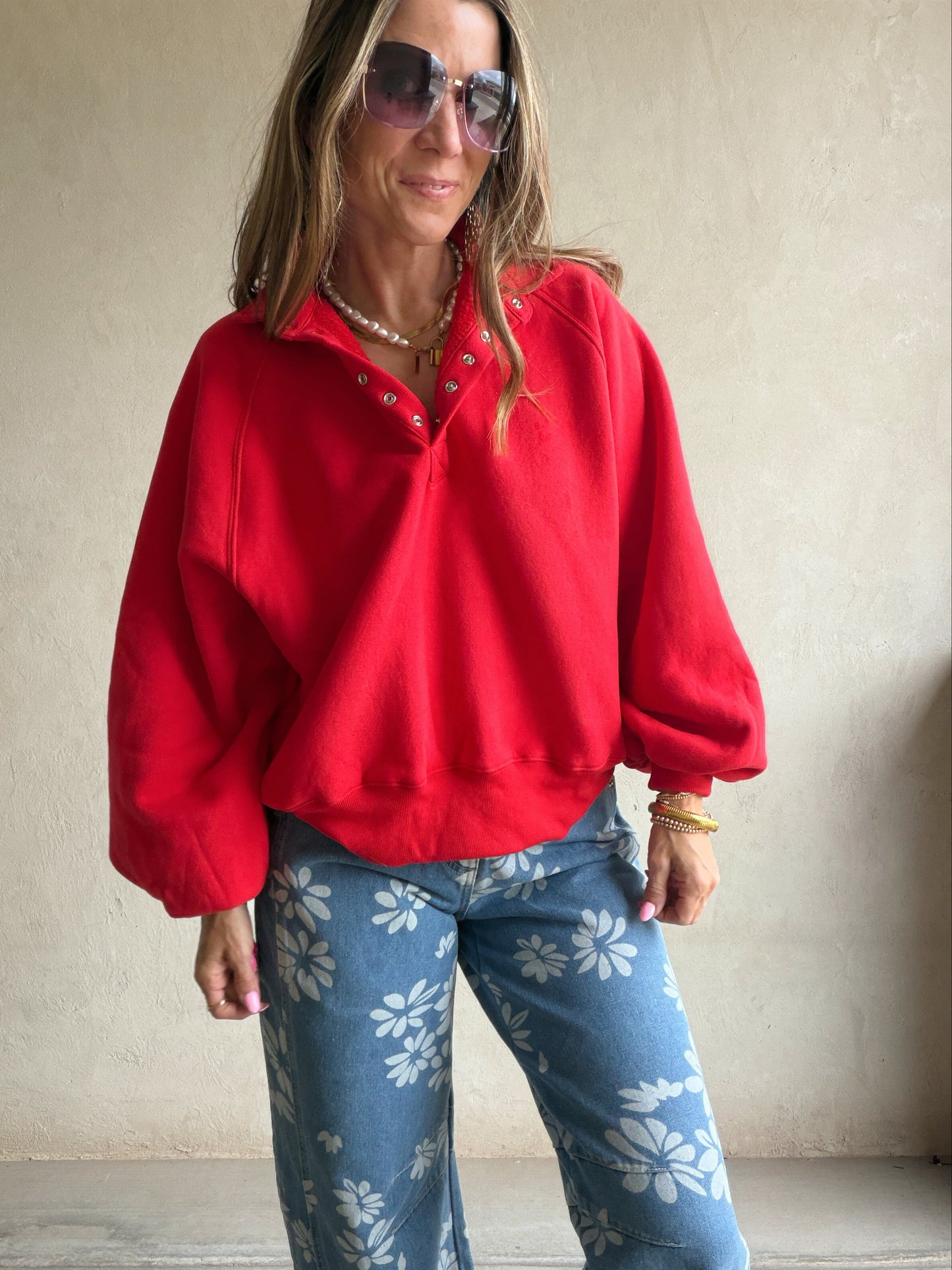 Kaylani Sweatshirt in Red