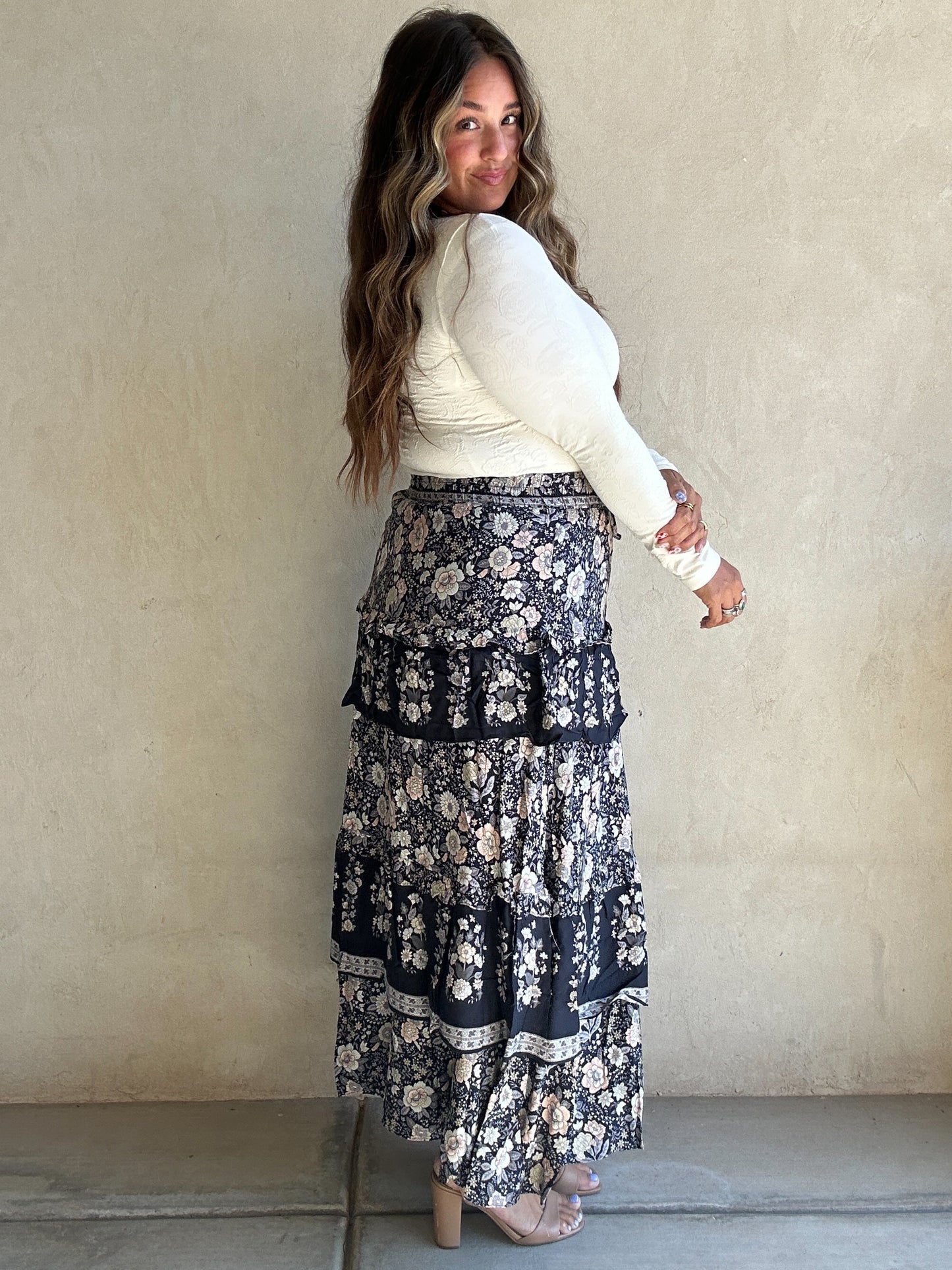 Taizley Tiered Skirt in Black Floral
