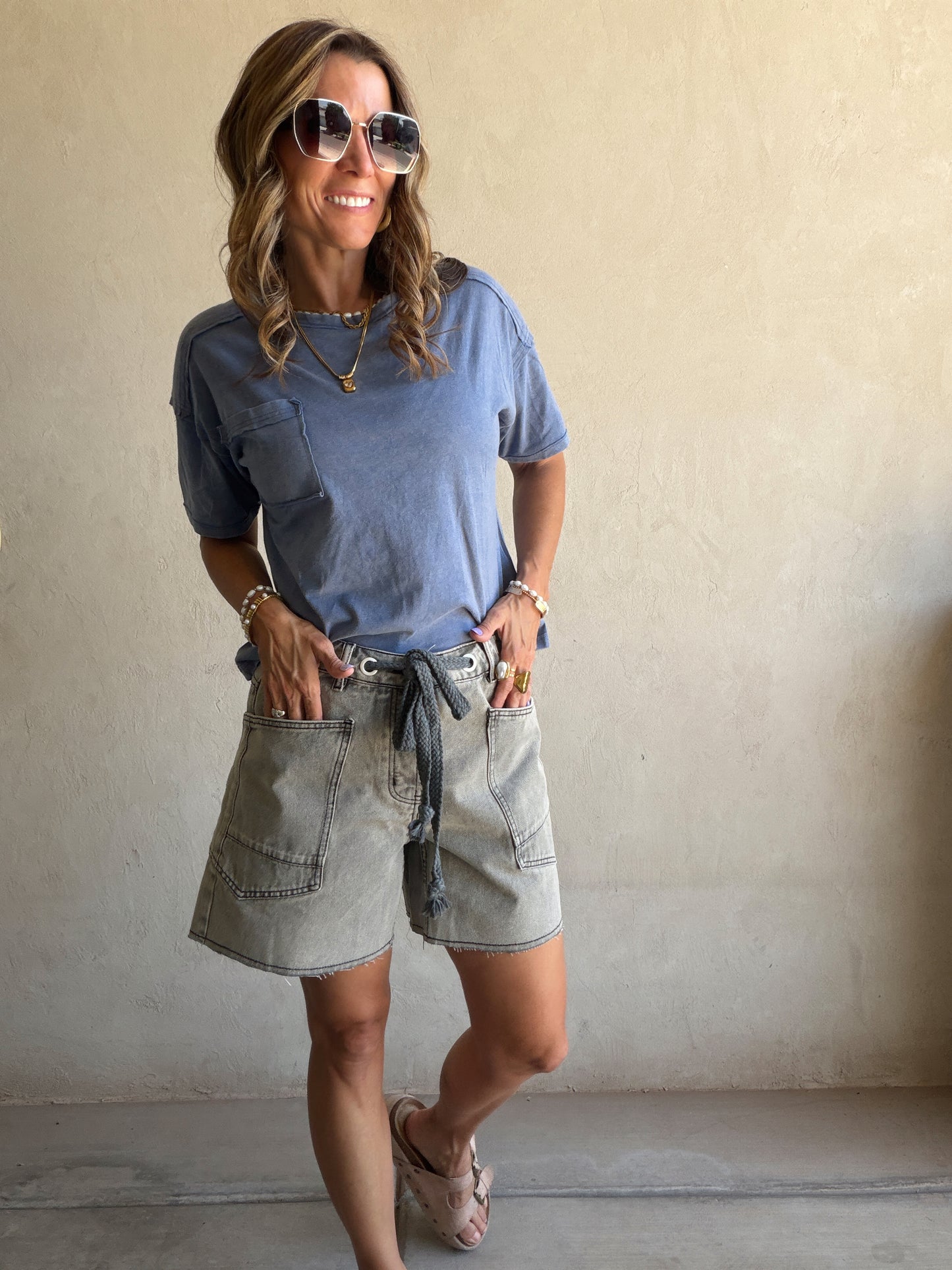 Kendra Barrel Shorts in Gray