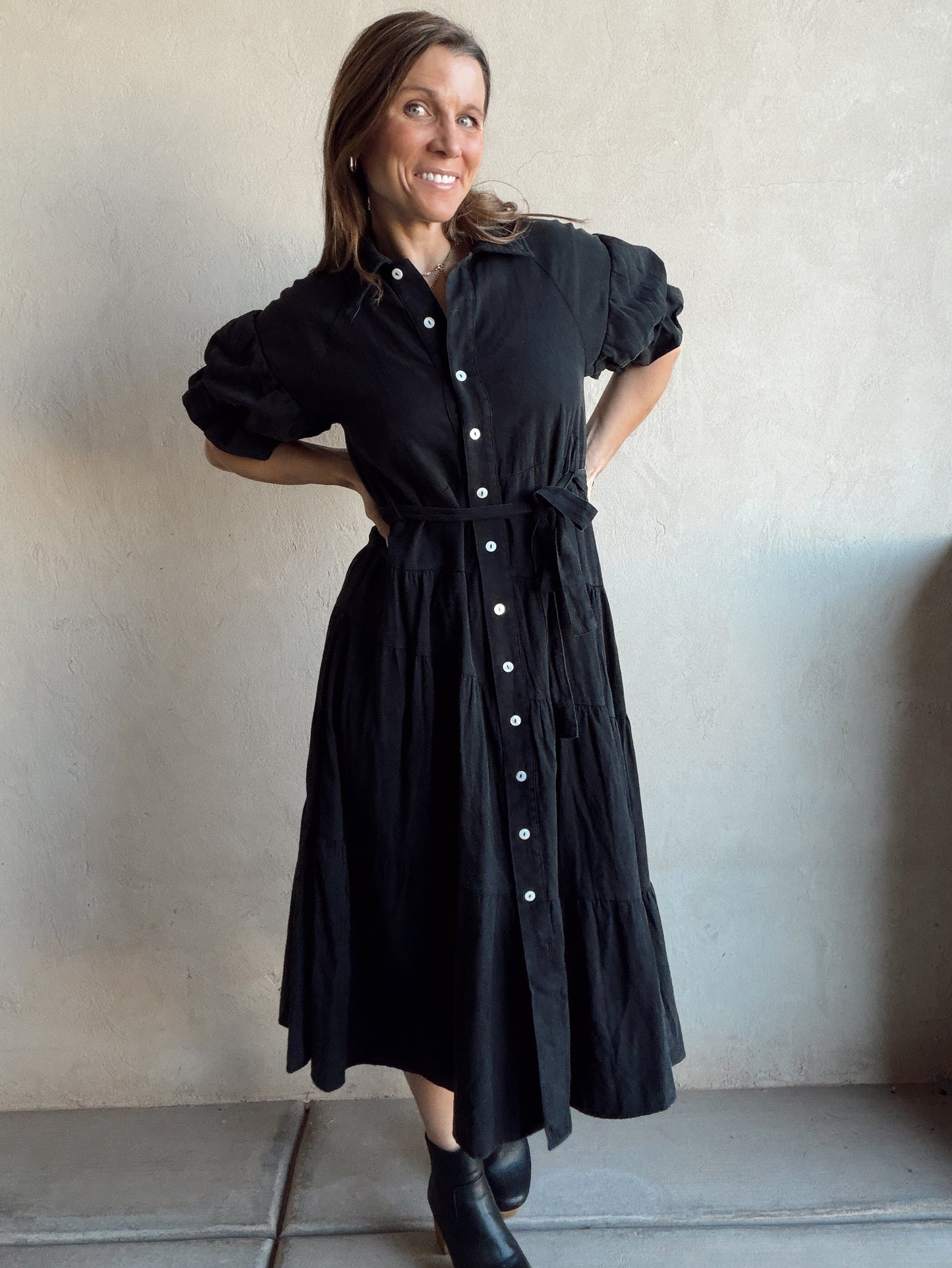 Brookie Maxi in Mineral Washed Black