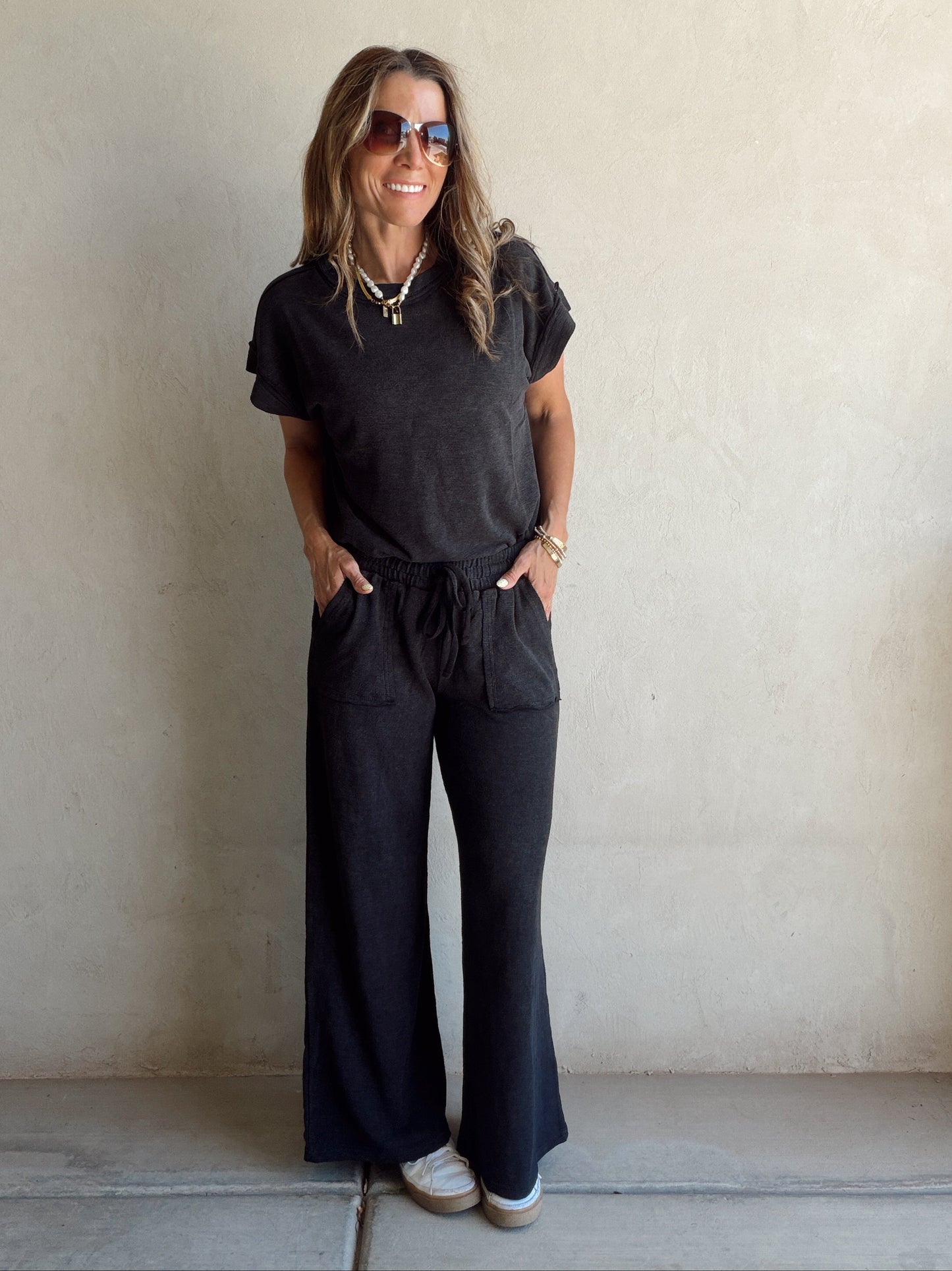 Vanessa Set in Charcoal