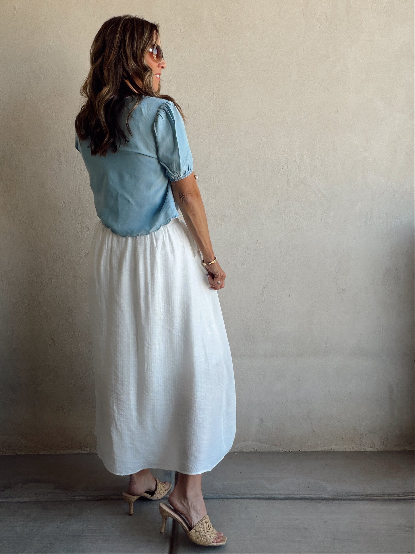 Kynlee Skirt in Linen White