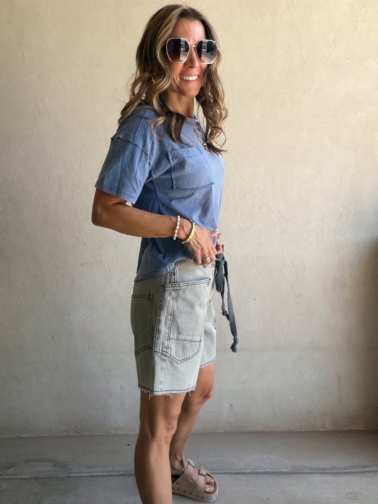 Kendra Barrel Shorts in Gray