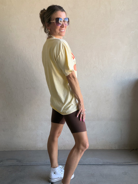 Hawaii Tee in Butter Yellow