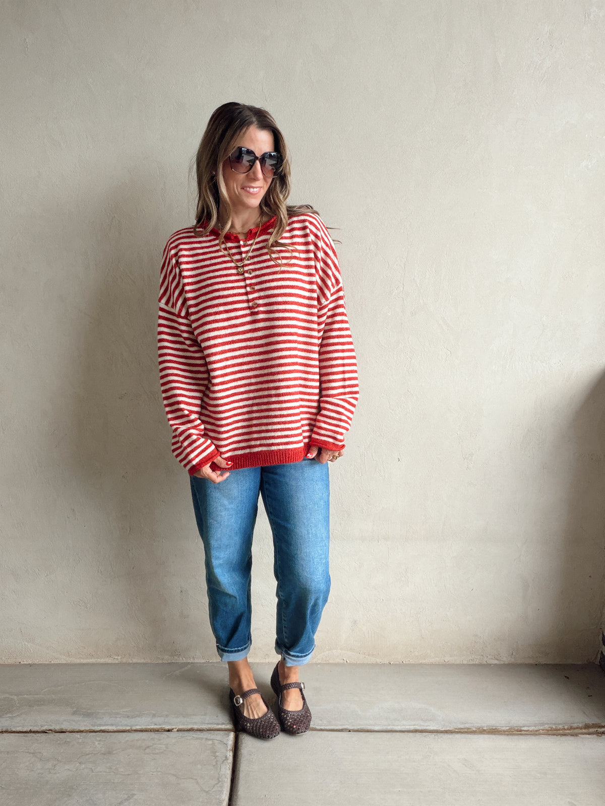 Hanna Henley Sweater in Red
