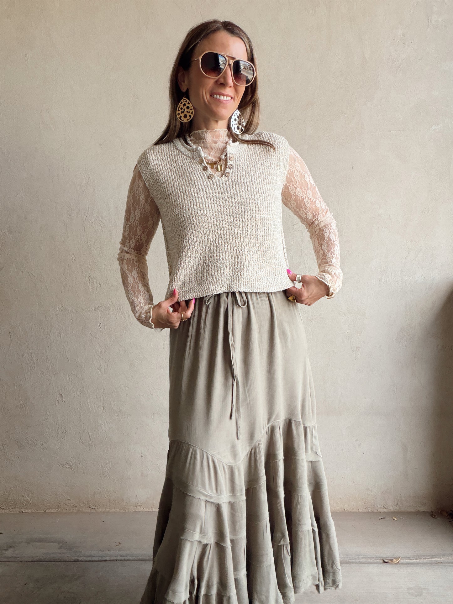 Candace V-Neck Top in Oatmeal