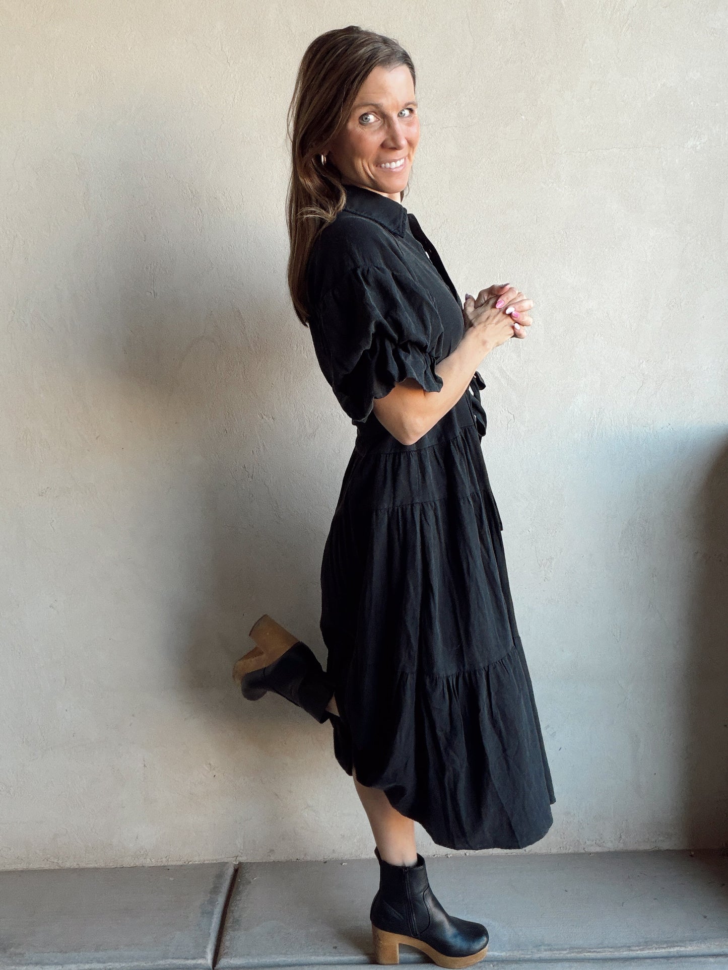 Brookie Maxi in Mineral Washed Black