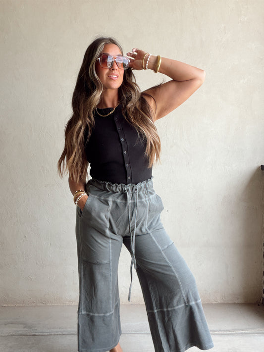 Sandy Pants in Charcoal