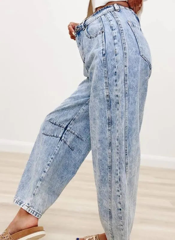 Annika barrel Jeans in Acid Wash