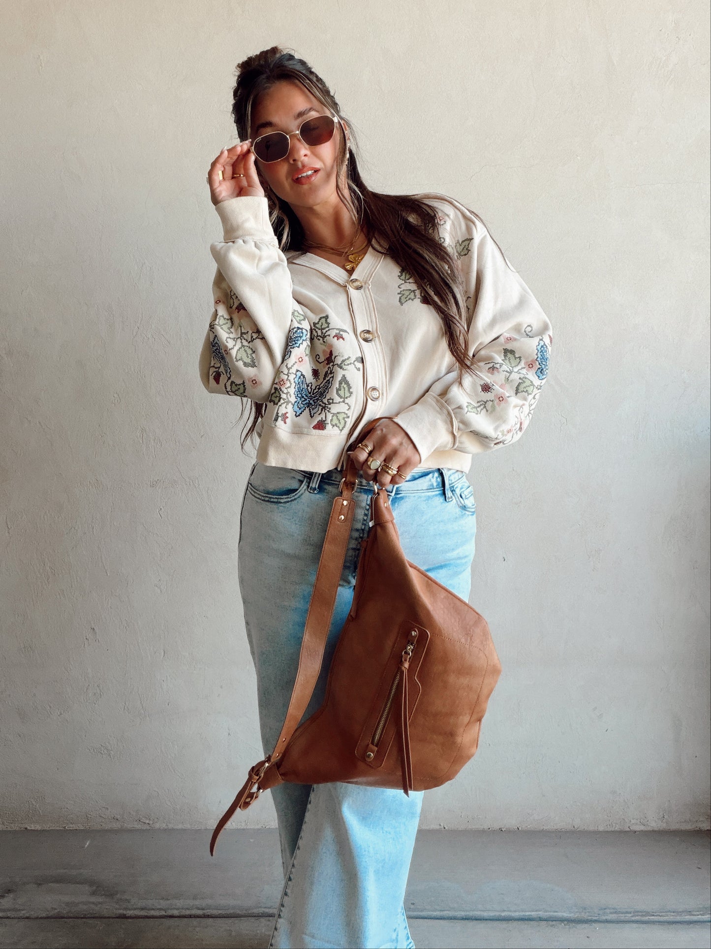 Leah Vegan Hobo in Camel