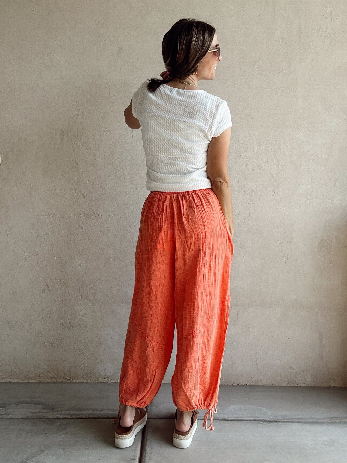 Cassie Crinkle Pants in Tangerine