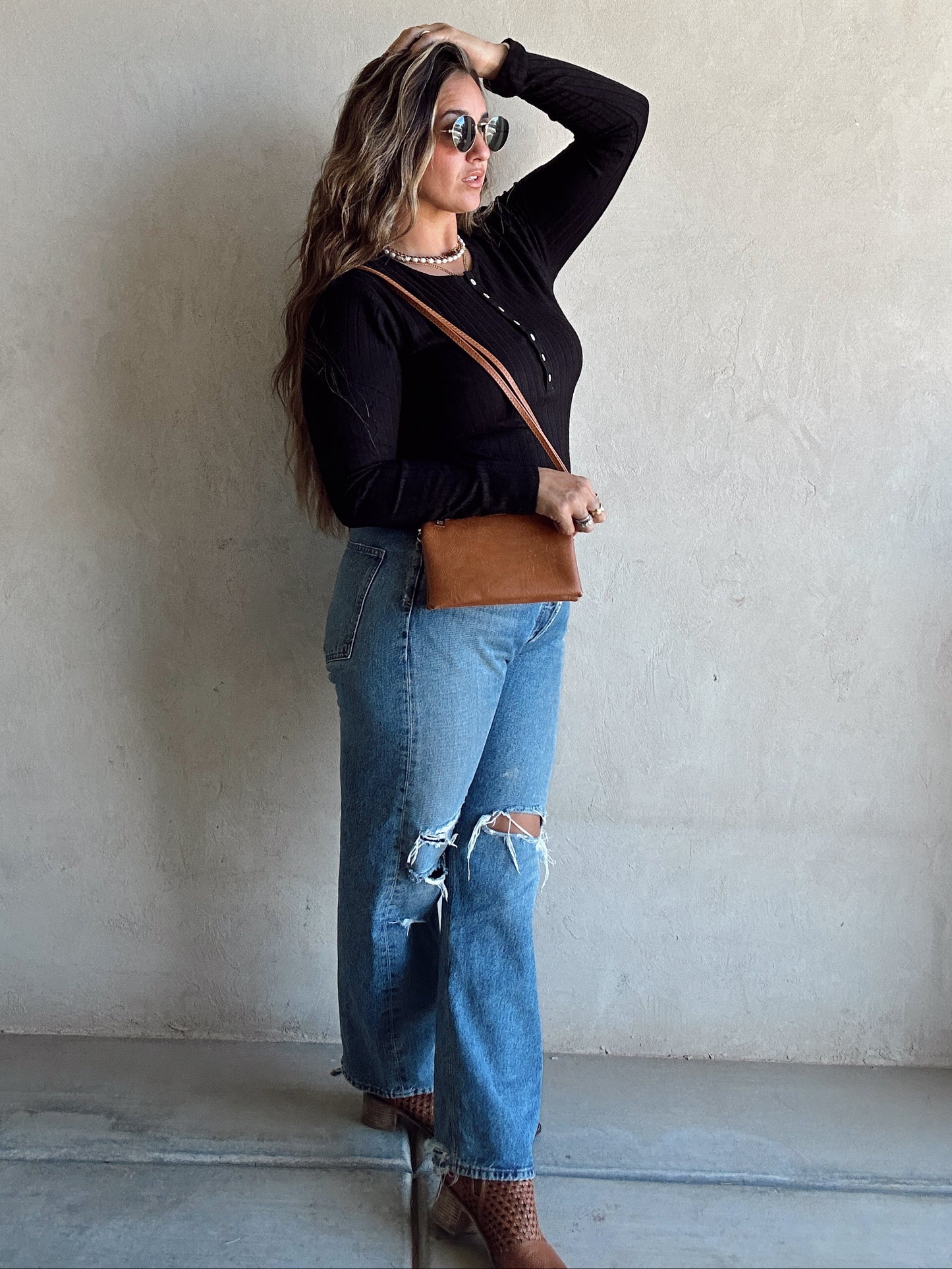 Zoe Fitted Henley in Black