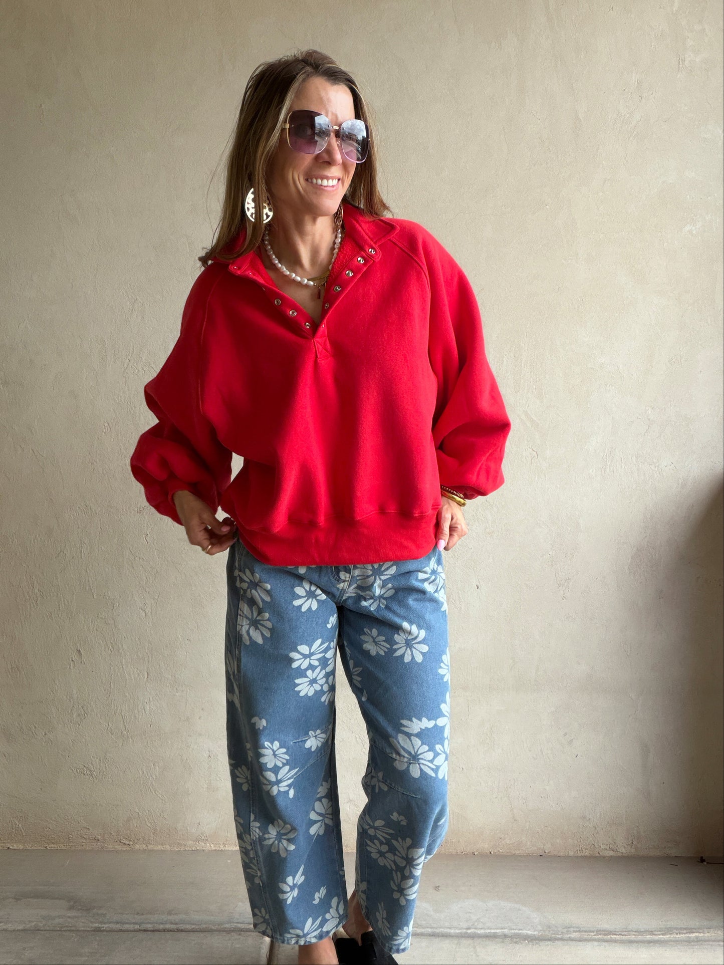 Kaylani Sweatshirt in Red