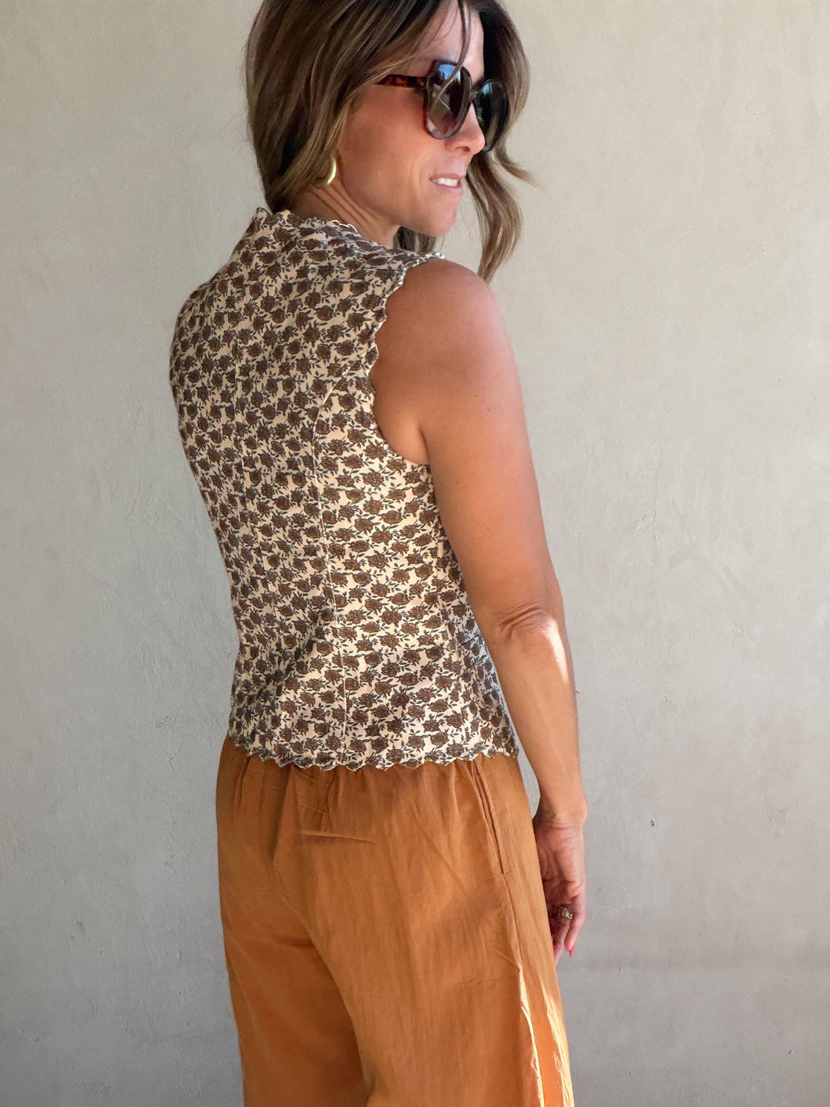 McKenna Floral Vest in Cream & Brown