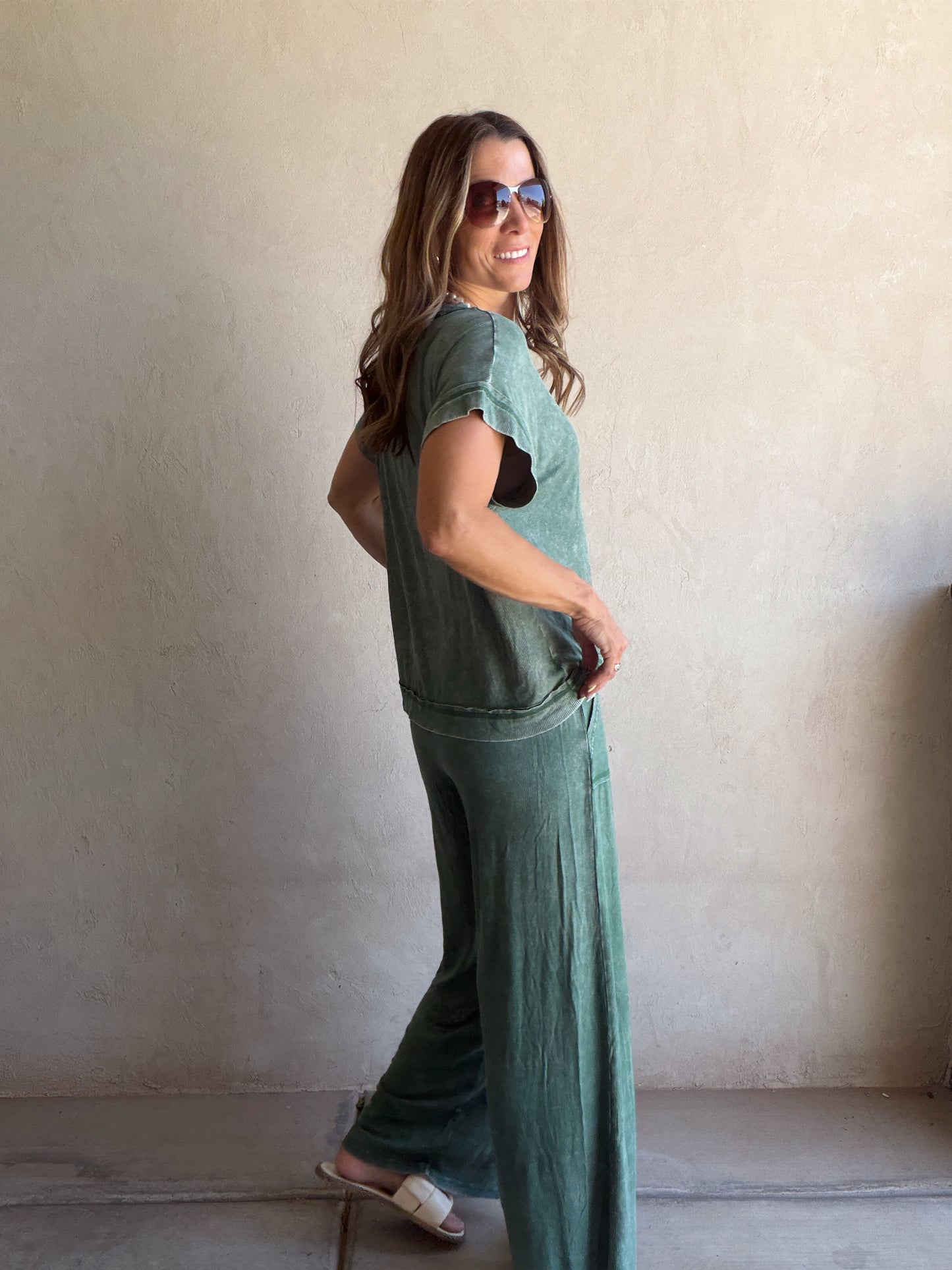 Raelyn Ribbed Mineral Washed Set in Green