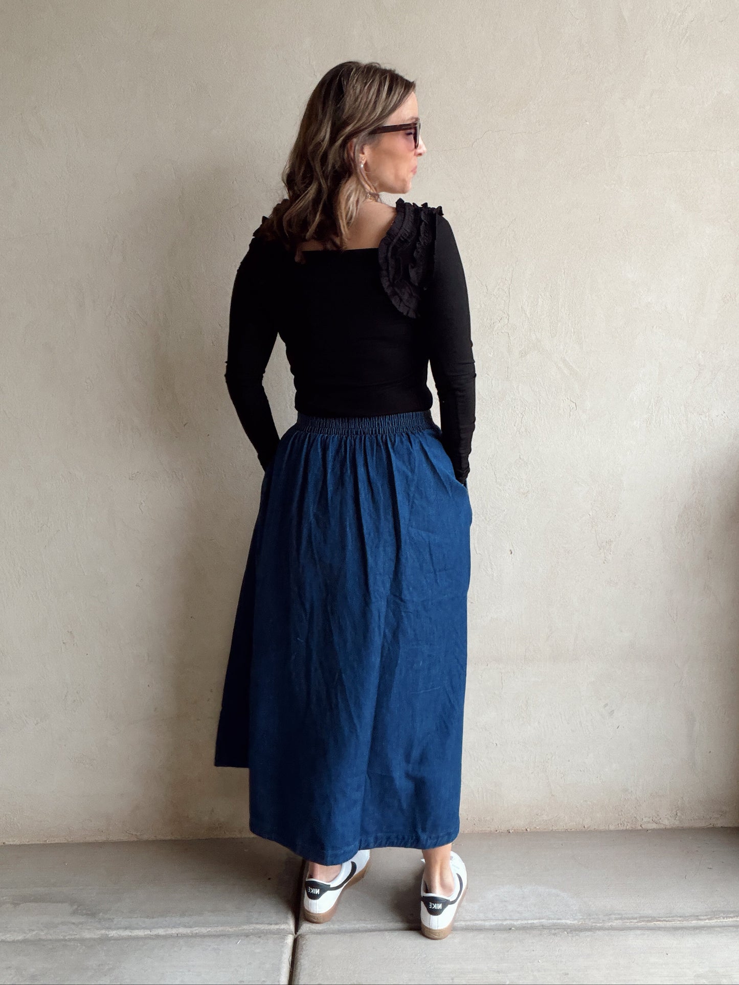 Ashley Square Neck Top in Black