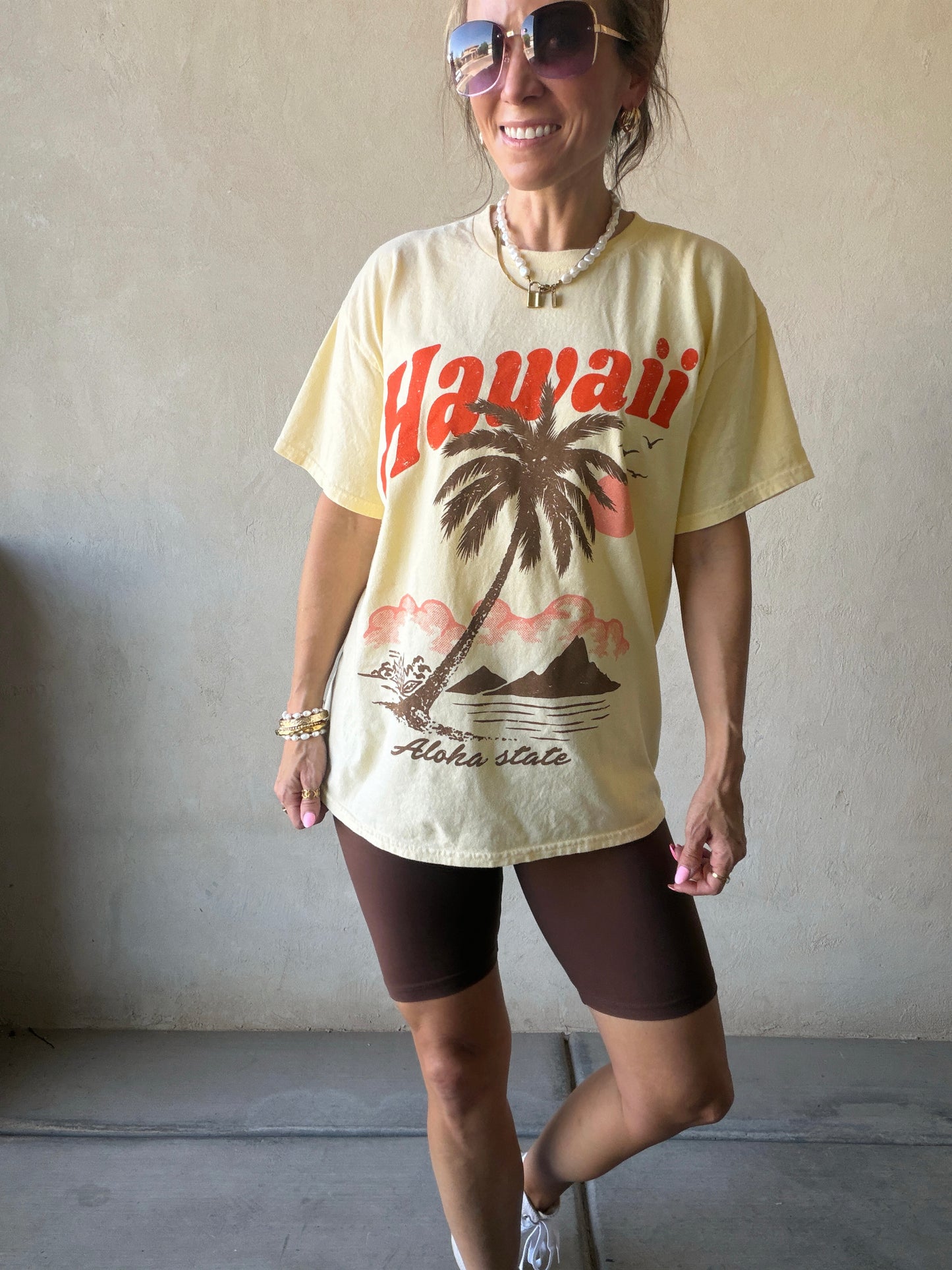 Hawaii Tee in Butter Yellow