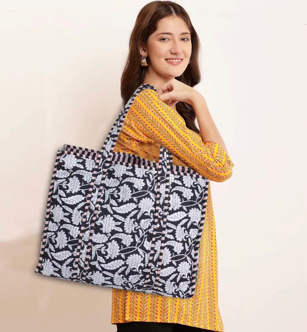 PREORDER | Mindee Quilted Bag – Pink & Green Floral | Ships Mid-October