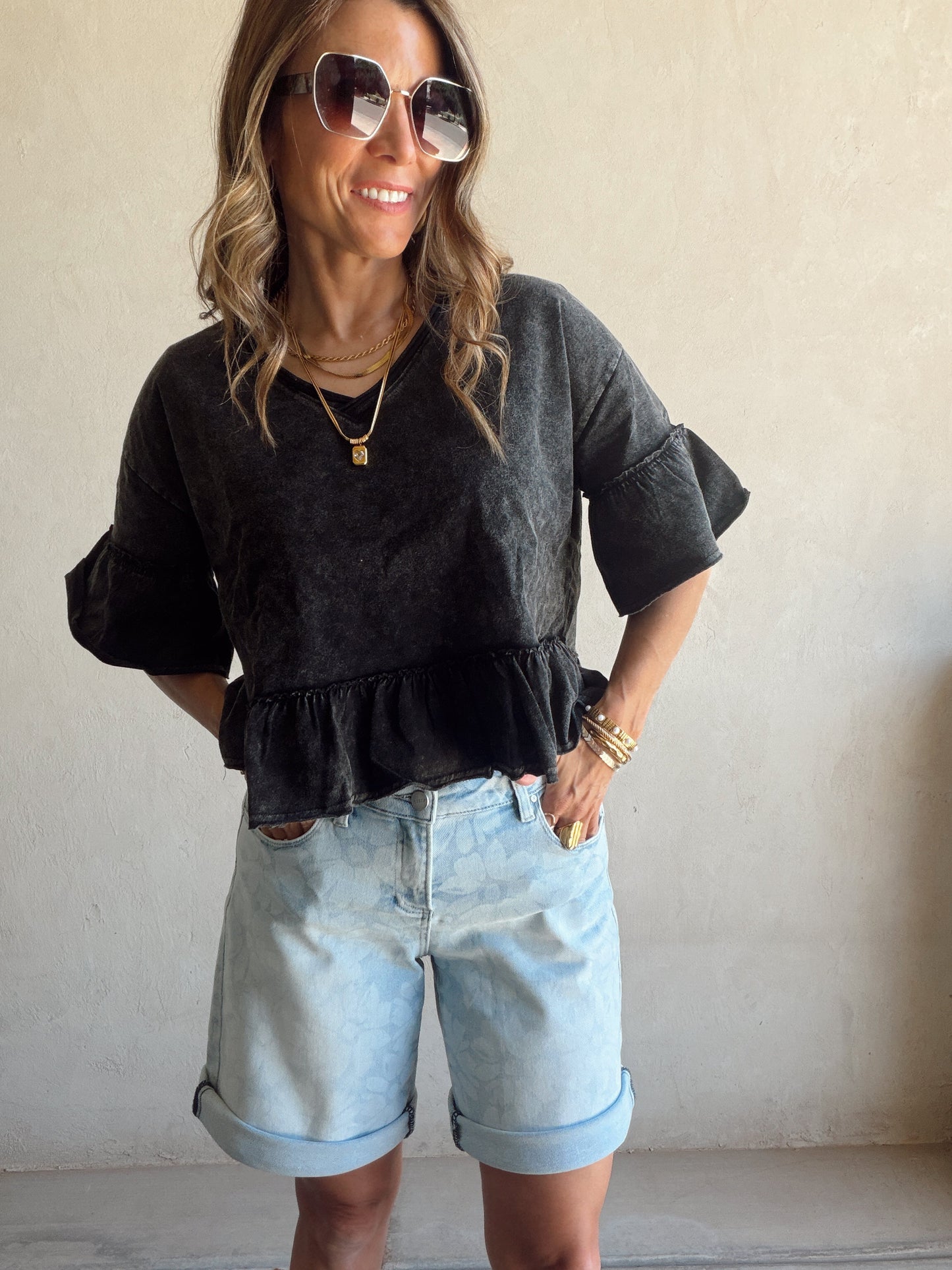 Natalia Flowy Top in Black