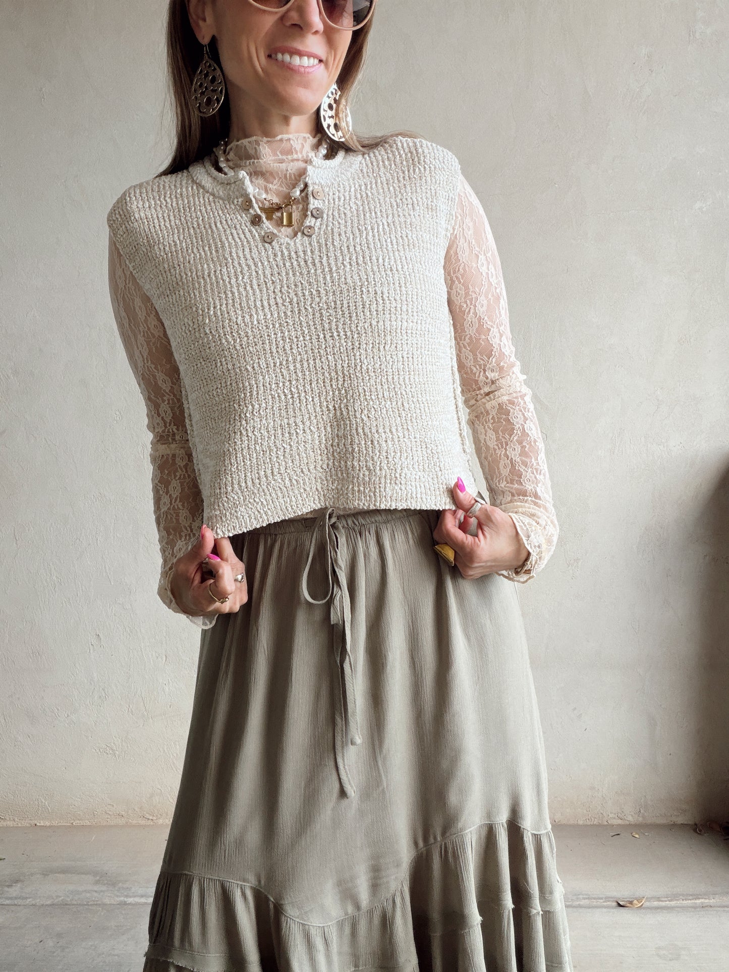 Candace V-Neck Top in Oatmeal