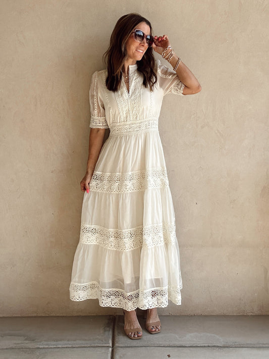 Lilly Lace Maxi Dress in Cream