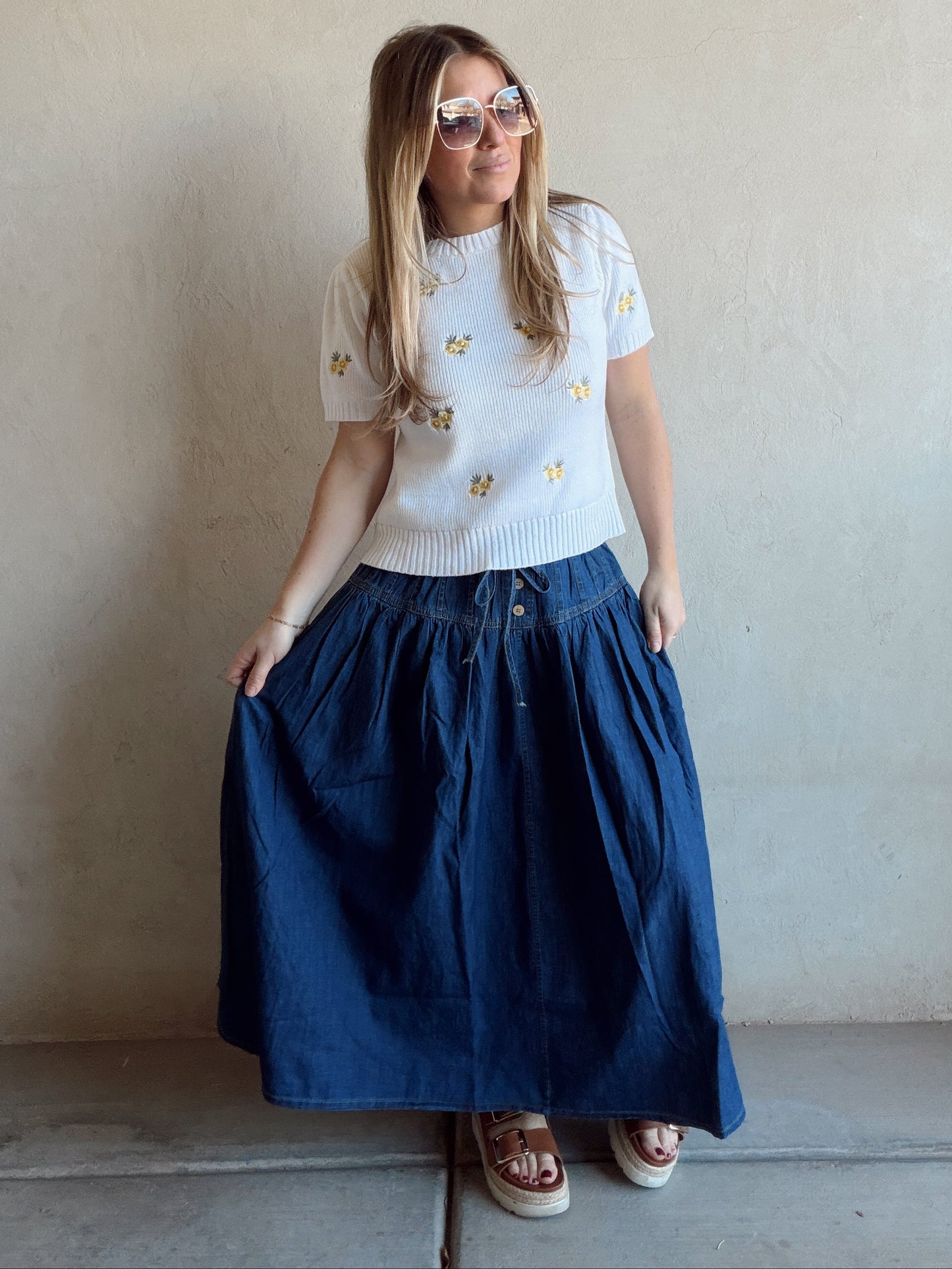 Pintuck Yoke Skirt in Dark Wash