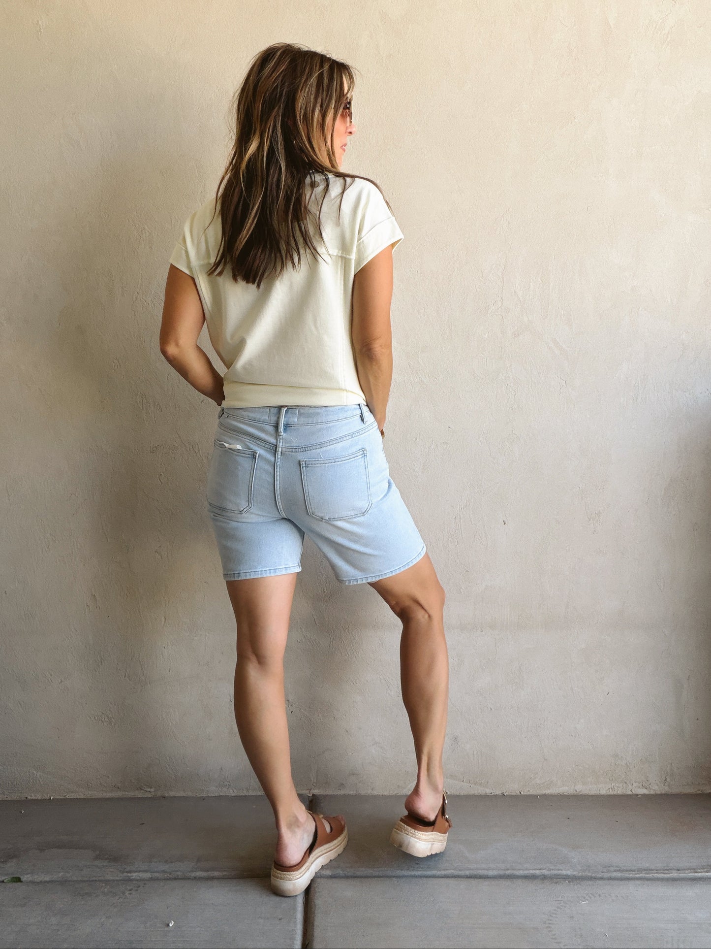 Chelsey Shorts in Light Wash