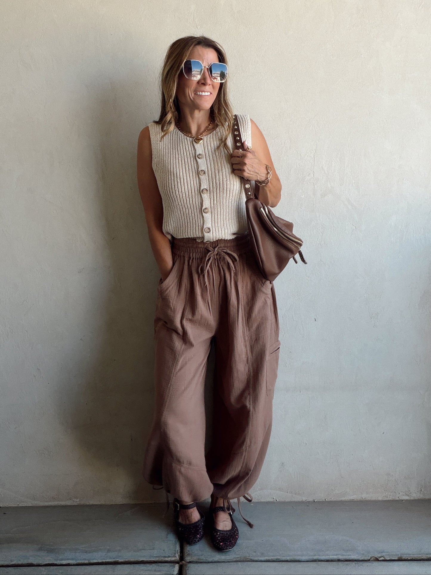Leila Pants in Mocha