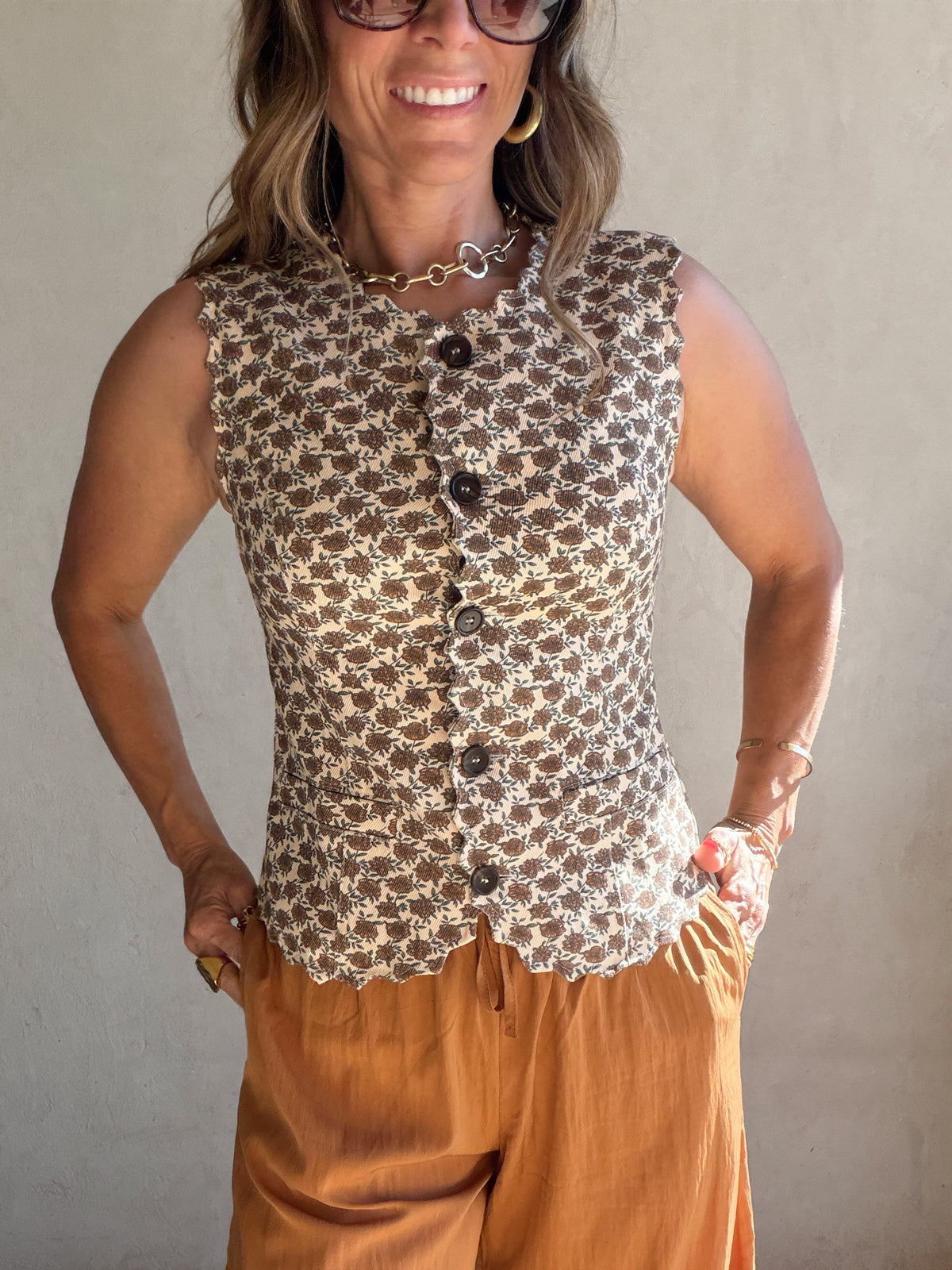 McKenna Floral Vest in Cream & Brown
