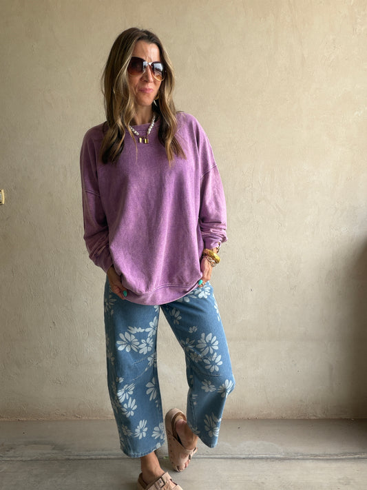 Tia Lightweight Sweatshirt in Purple