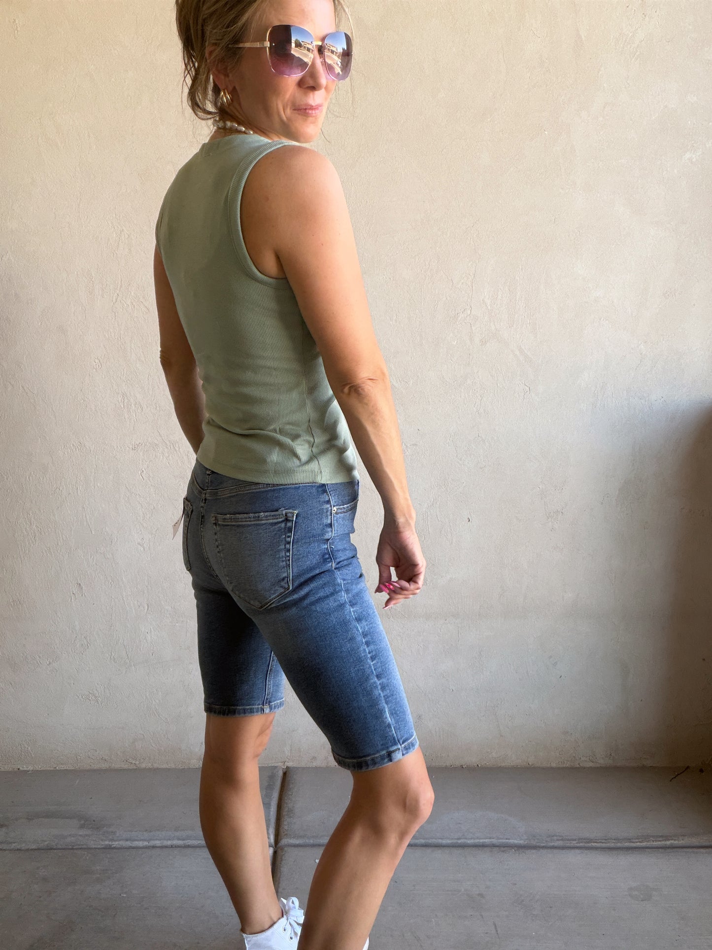 Raya Bermuda Shorts in Denim
