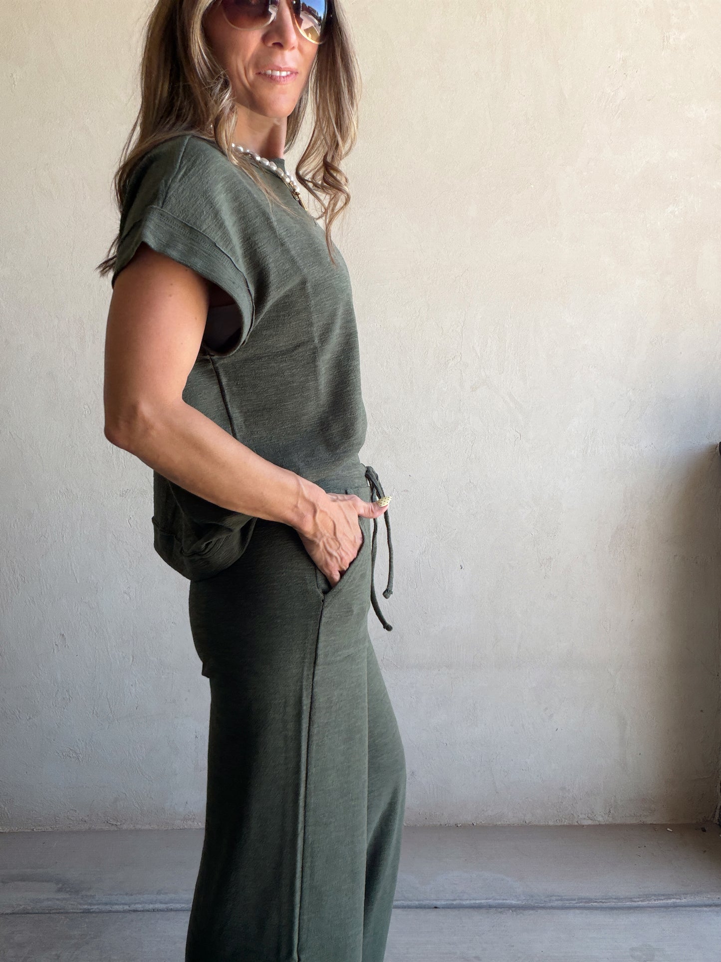 Vanessa Set in Army Green