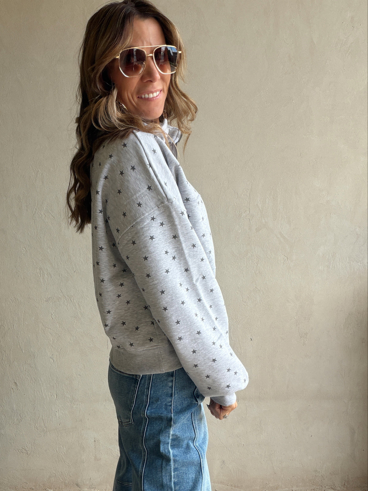 Bonnie Star Pullover in Gray