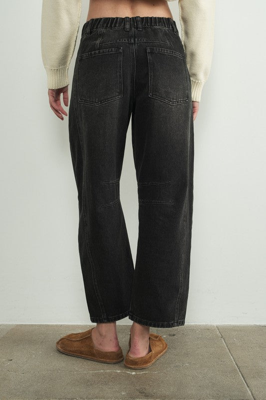 Bailey Barrel Jeans in Black