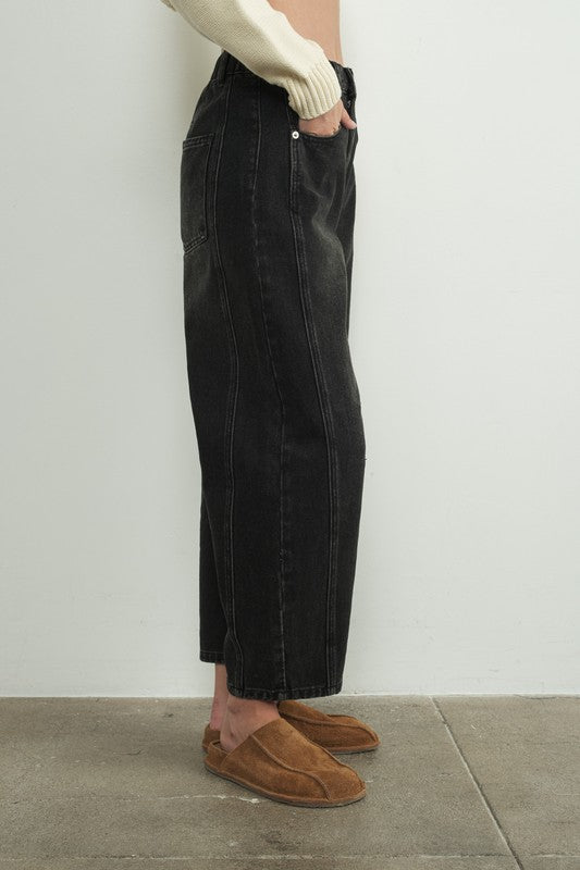 Bailey Barrel Jeans in Black